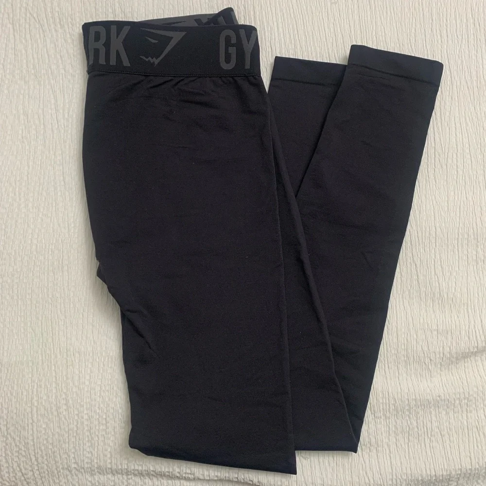 Gymshark 🔥 - Picture 3 of 5